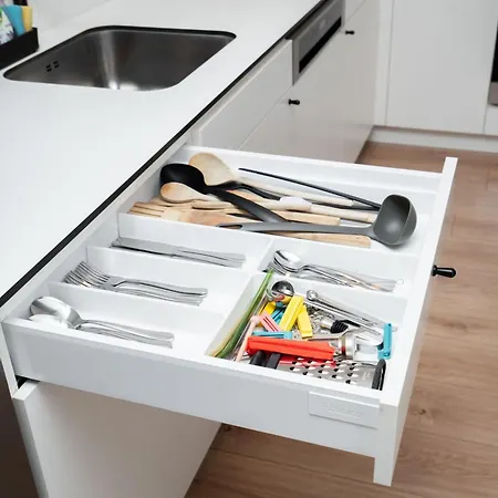 Bastion New With Parking شقة